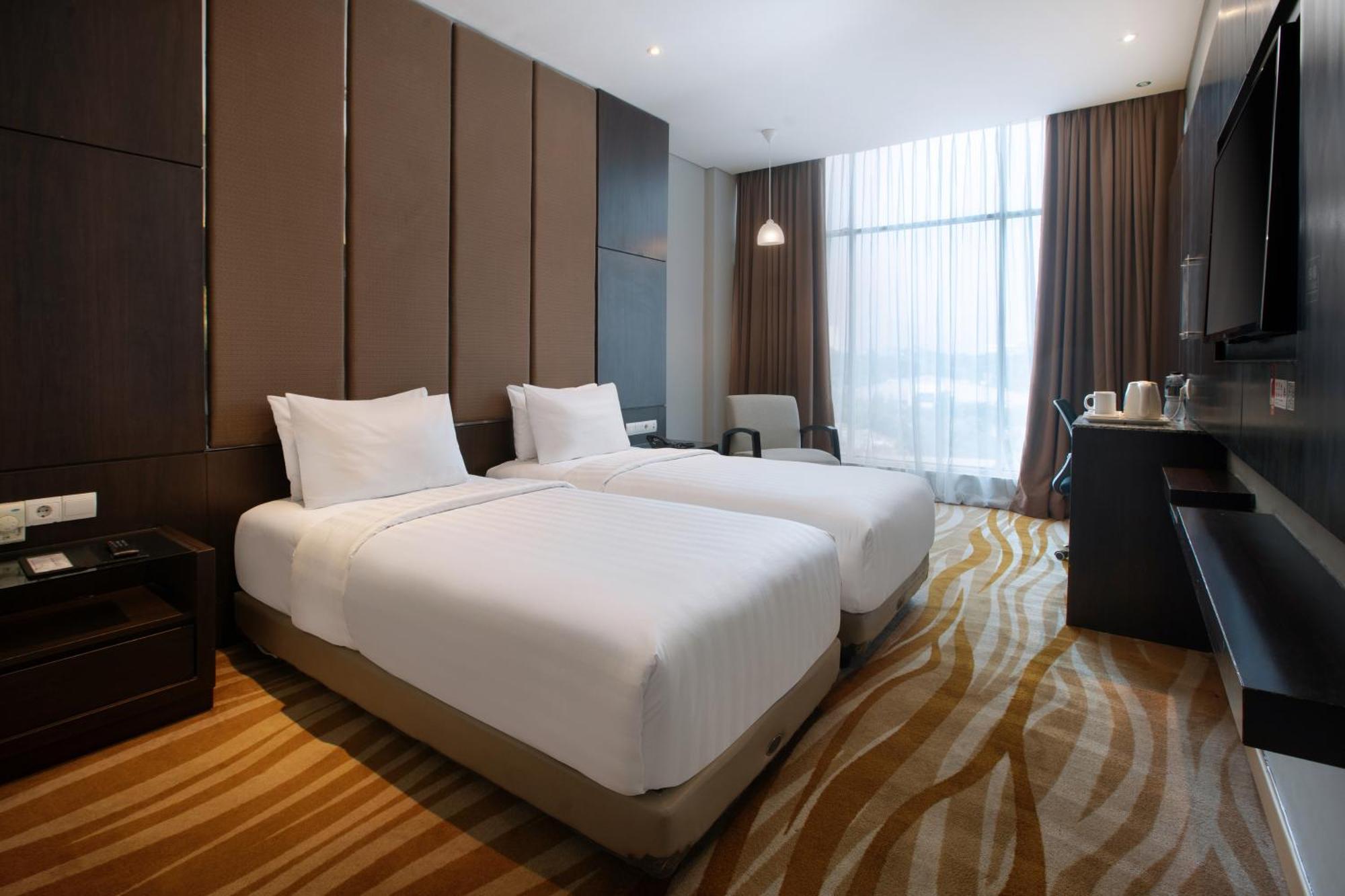 Grand Tjokro Premiere Bandung Exterior foto